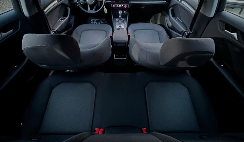 
								Audi A3 1.6 TDI DSG Sportback S-Tronic full									