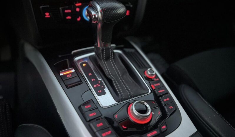 
								Audi A4 2.0 TDI Automatik S-Line Sportpaket Plus full									